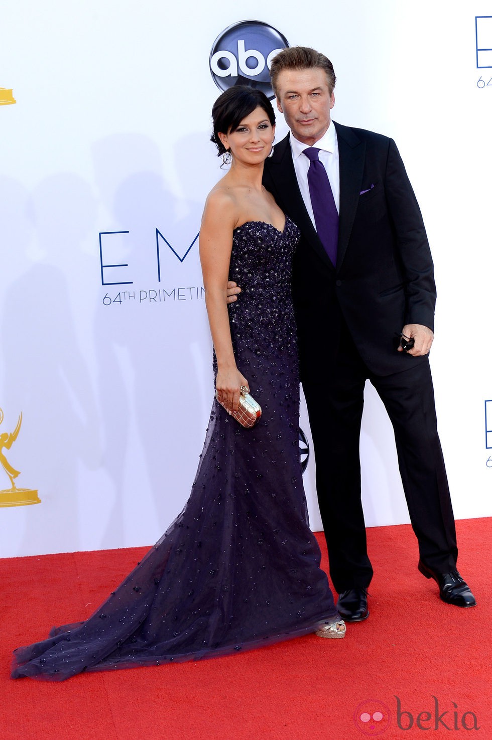 Alec Baldwin e Hilaria Thomas en los Emmy 2012