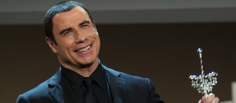 John Travolta con el Premio Donostia en el Festival de Cine de San Sebastián 2012