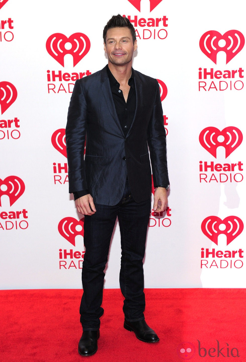 Ryan Seacrest en el festival de música IHeartRadio 2012