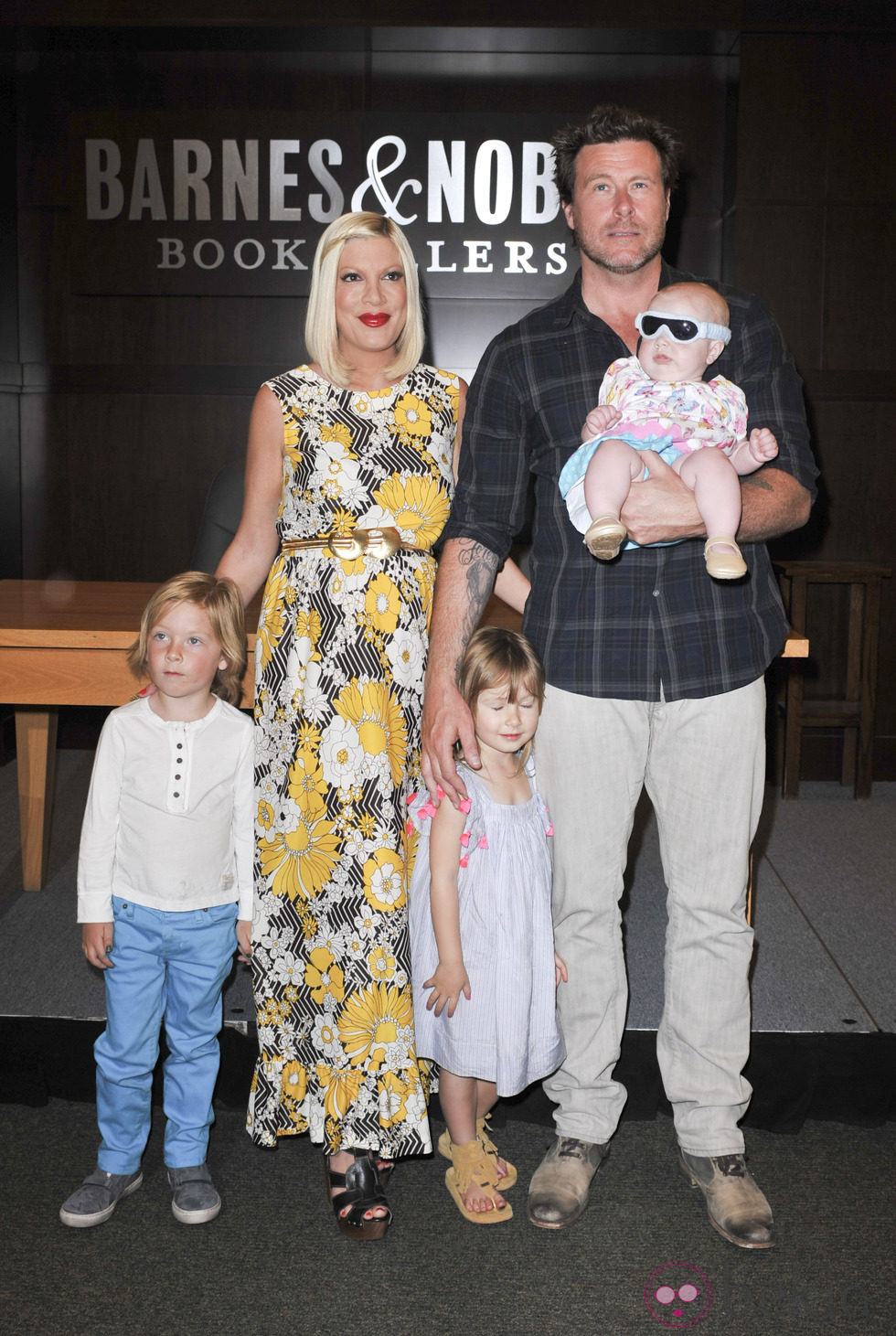 Tori Spelling y su familia