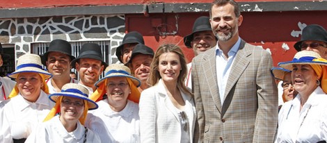 Los Príncipes Felipe y Letizia muy sonrientes en La Gomera