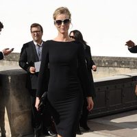 Eva Herzigova en el desfile de Dior de la Semana de la Moda de París