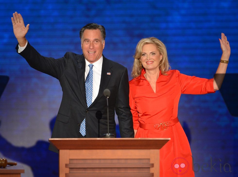 Mitt Romney y su mujer Ann en una Convención Republicana
