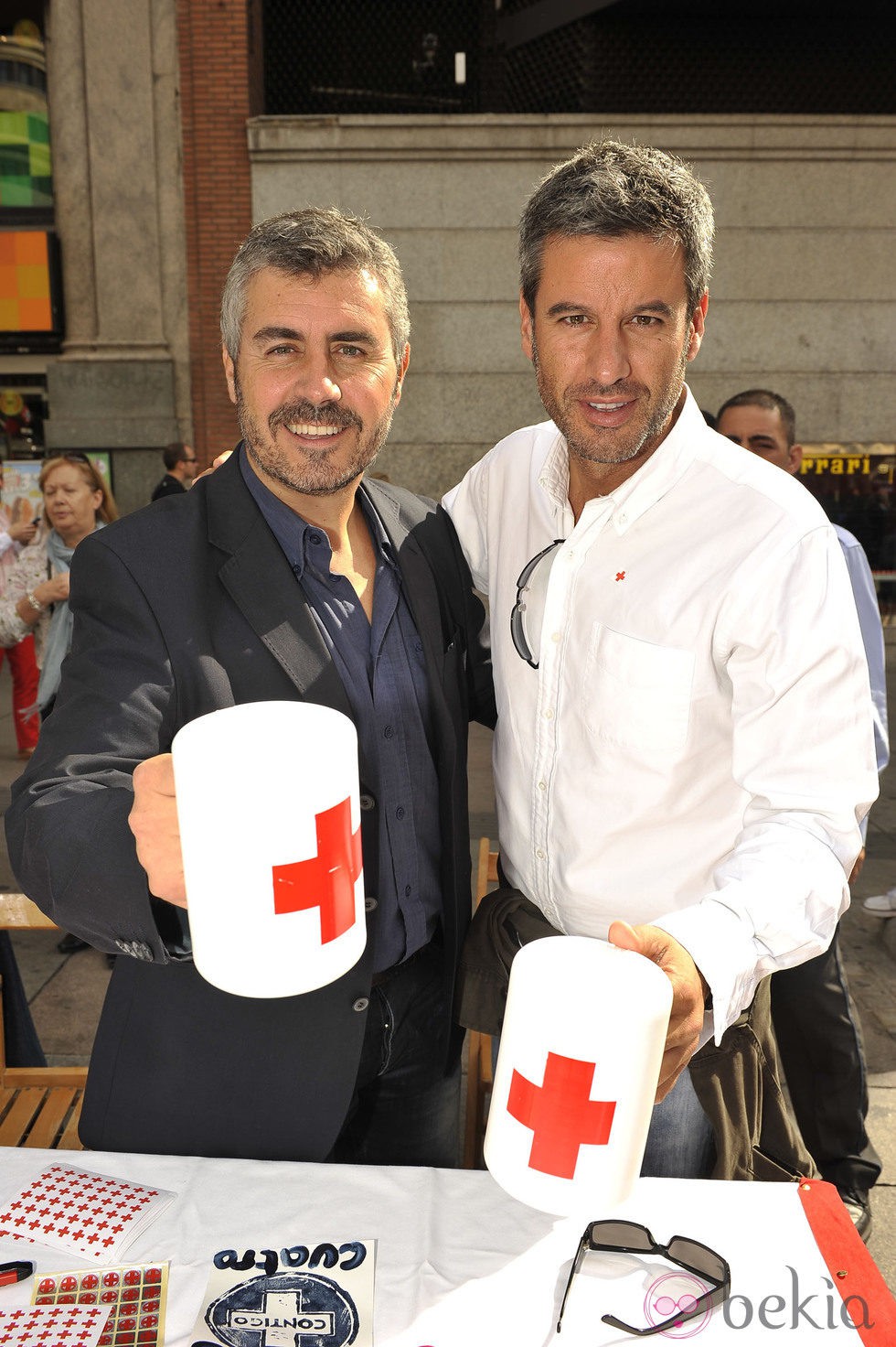 Miguel Ángel Oliver y Nico Abad el Día de la Banderita 2012