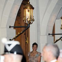 Victoria de Suecia en la cena de gala previa a la boda de Guillermo y Stéphanie