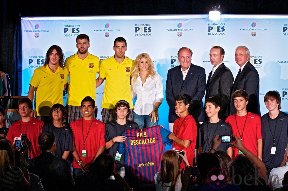 Puyol, Busquets, Piqué y Shakira sellan en Miami una alianza solidaria