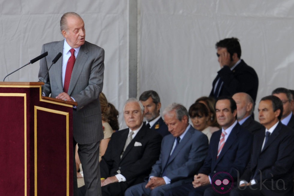 El Rey pronuncia un discurso de bienvenida al Papa en Madrid-Barajas