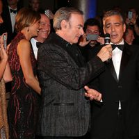 Neil Diamond y George Clooney