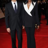 Naomi Campbell y Vladislav Doronin en el estreno de 'Skyfall' en Londres