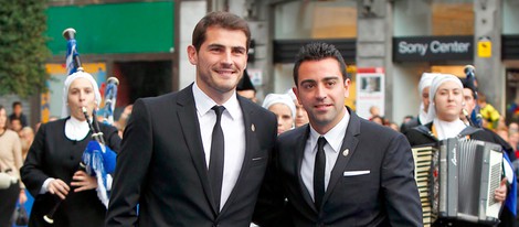 Iker Casillas y Xavi Hernández en la entrega de los Premios Príncipe de Asturias 2012
