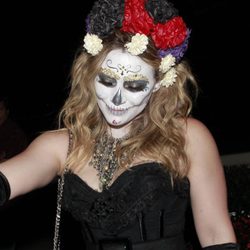 Hilary Duff se disfrazada de cadáver para una fiesta de Halloween 2012