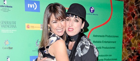 Mabel Lozano y Rossy de Palma en el estreno del documental 'Madre'