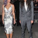 Kelly Osbourne con su novio en los premios Cosmopolitan 2012