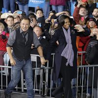 Bruce Springsteen de la mano de Michelle Obama