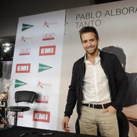 Pablo Alborán en la firma de discos de 'Tanto' en Madrid