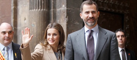 Los Príncipes Felipe y Letizia durante su visita a Alcañiz