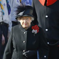 La Reina Isabel II en el homenaje a los caídos en la I Guerra Mundial