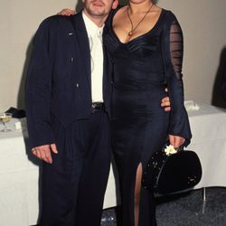 Poli Díaz con su novia en la década de los 90