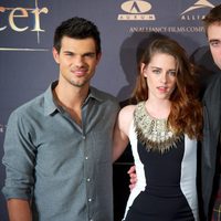 Robert Pattinson, Taylor Lautner y Kristen Stewart presentan 'Amanecer. Parte 2' en Madrid
