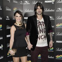 Melendi y Damaris en la fiesta de nominados de los Premios 40 Principales 2012