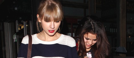 Taylor Swift y Selena Gomez salen a cenar juntas