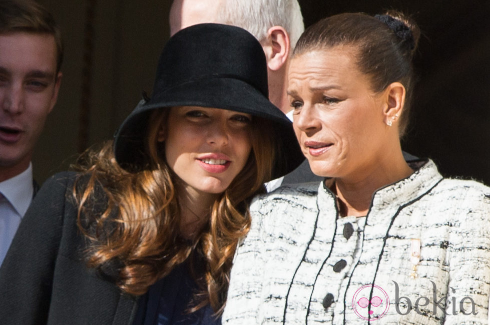 Carlota Casiraghi y la Princesa Estefanía en el Día Nacional de Mónaco 2012
