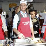 Neil Patrick Harris, solidario en Acción de Gracias 2012