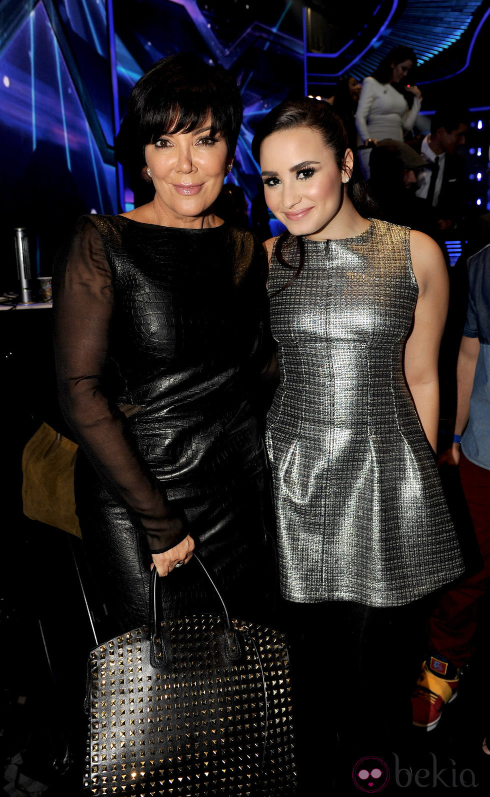 Demi Lovato y Kris Jenner posan en el programa musical 'The X Factor'