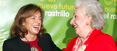 La Infanta Pilar y Ana Botella, muy cómplices en la inauguración del Rastrillo 2012
