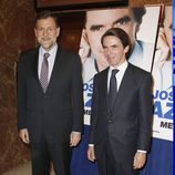 Mariano Rajoy y José María Aznar en la presentación de las memorias de José María Aznar