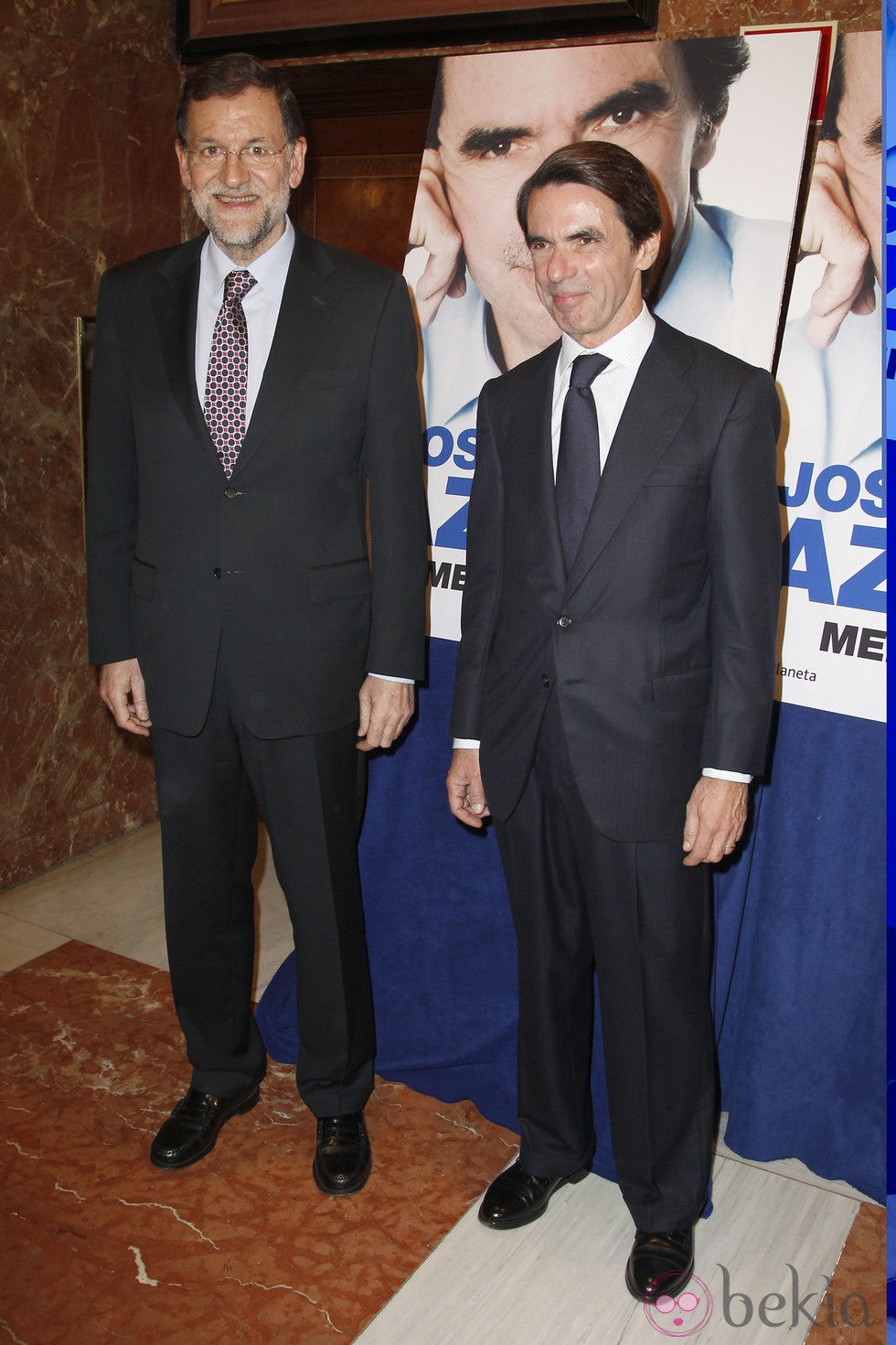 Mariano Rajoy y José María Aznar en la presentación de las memorias de José María Aznar