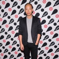 Jason Wu en la presentación de la nueva colección de Neiman Marcus