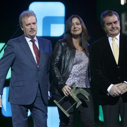 Manuel Campo Vidal, Àngels Barceló y Fermín Bocos en los Premios Ondas 2012