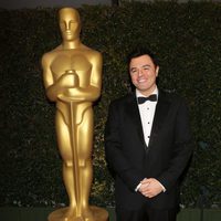 Seth MacFarlane en los Governors Awards 2012
