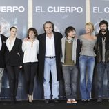 Oriol Paulo y los protagonistas de 'El cuerpo' posan juntos en Madrid