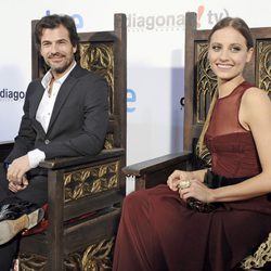 Michelle Jenner y Rodolfo Sancho celebran el último capítulo de la primera temporada de 'Isabel'
