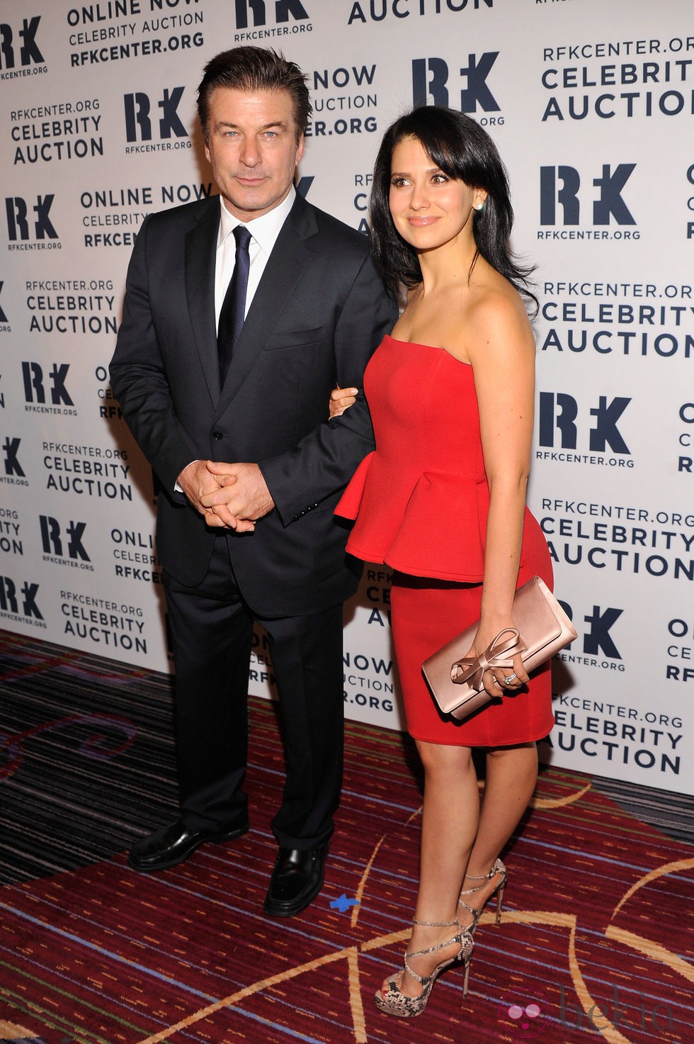 Alec Baldwin y su mujer Hilaria Thomas en la gala RFK 2012 en Nueva York