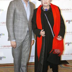 Boris Izaguirre y Lucía Bosé en la subasta de capones de Cascajares