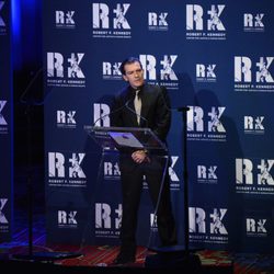 Antonio Banderas participando en la gala RFK 2012 en Nueva York