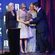 Los Kennedy entregan un premio a Taylor Swift en la gala RFK 2012 en Nueva York