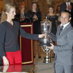 La Infanta Elena entrega uno de los Premios Nacional del Deporte 2011