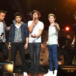 One Direction en el concierto Jingle Ball 2012 de Nueva York