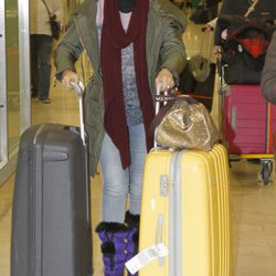 Belén Esteban en el aeropuerto de Madrid tras viajar a Los Ángeles y Nueva York