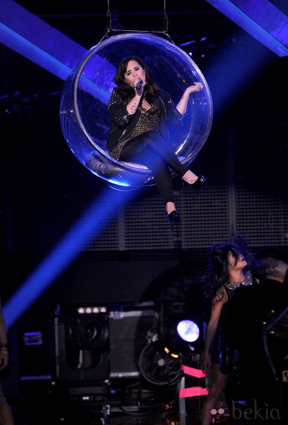 Demi Lovato actuando en la gala VH1 Divas 2012