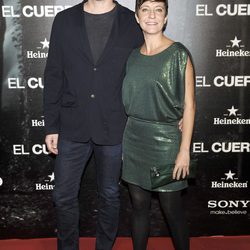 Eva Hache y Jons Andrés Papila en el estreno de 'El Cuerpo'