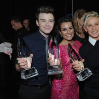 Chris Colfer, Lea Michele y Ellen DeGeneres en los People's Choice Awards 2013