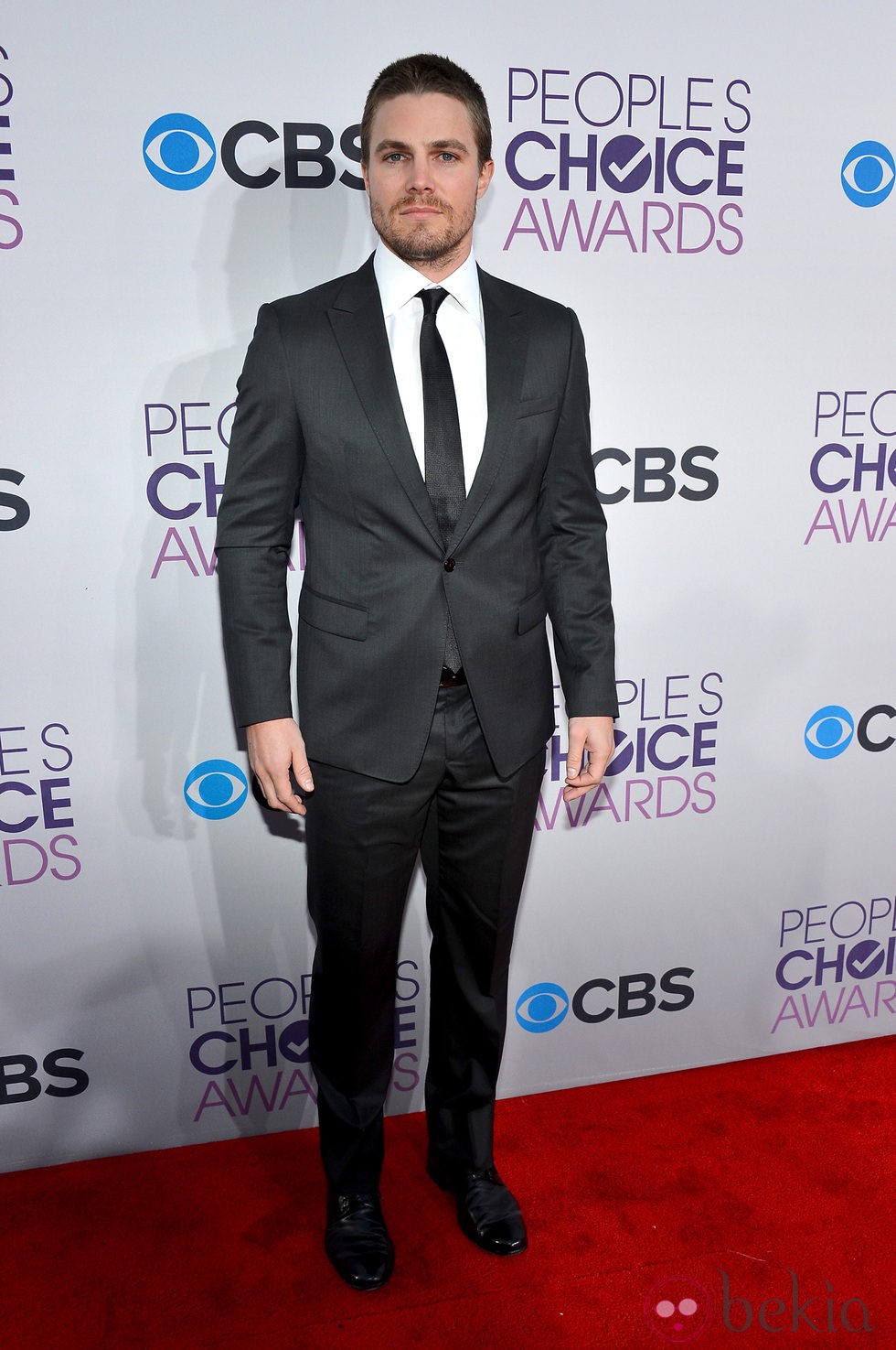 Stephen Amell en los People's Choice Awards 2013