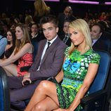 Paris Hilton y River Viiperi disfrutan de la gala de los People's Choice Awards 2013