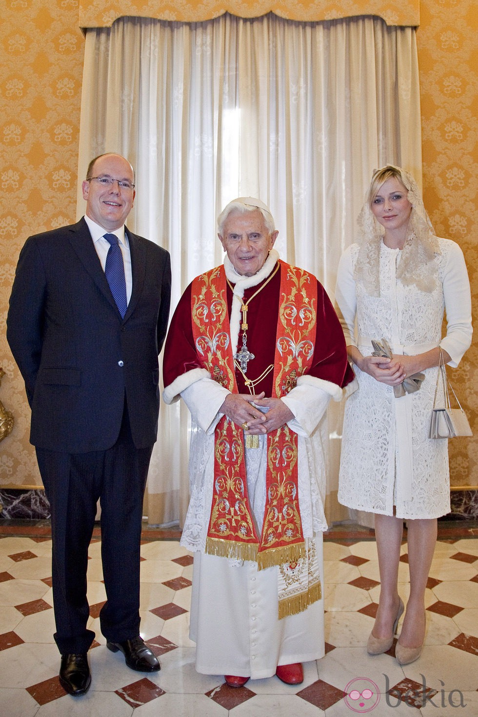 Los Príncipes de Mónaco y el Papa Benedicto XVI en El Vaticano