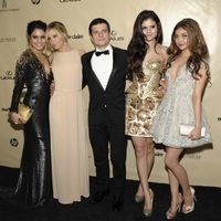 Vanessa Hudgens, Ashley Tisdale, Josh Hutcherson, Selena Gomez y Sarah Hyland en la fiesta Chopard tras Globos de Oro 2013